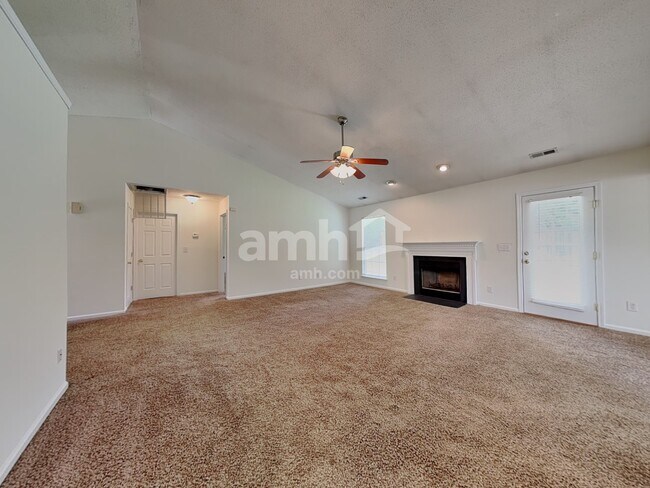 120 Birch Hill Ct