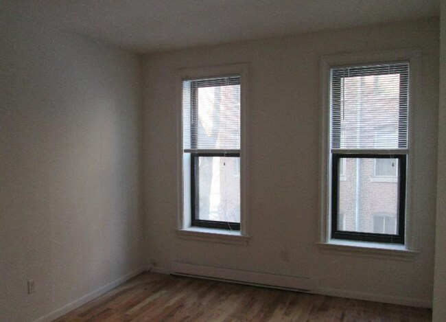 Photo - 11 Cortes St