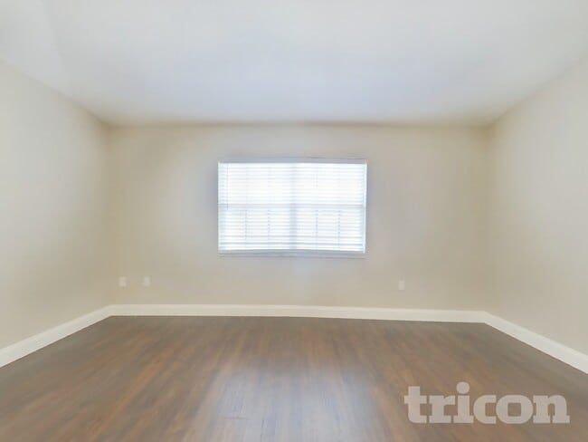 Photo - 3598 N Biscayne Dr