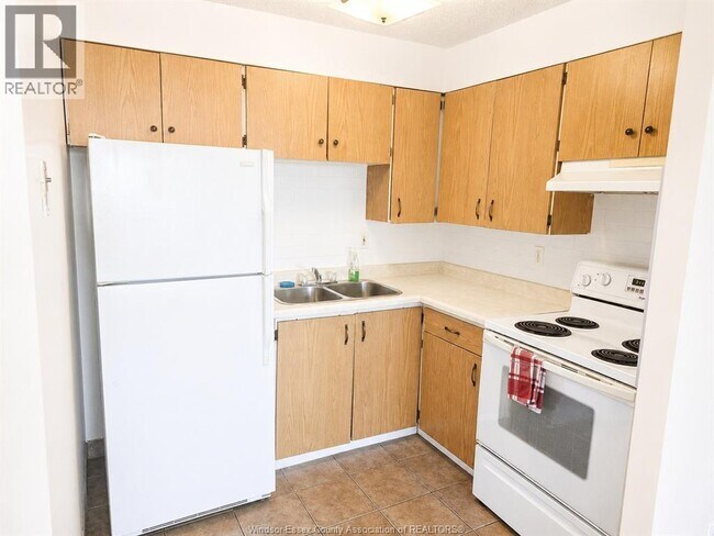 Photo - 150 PARK 711 Park Unit 711
