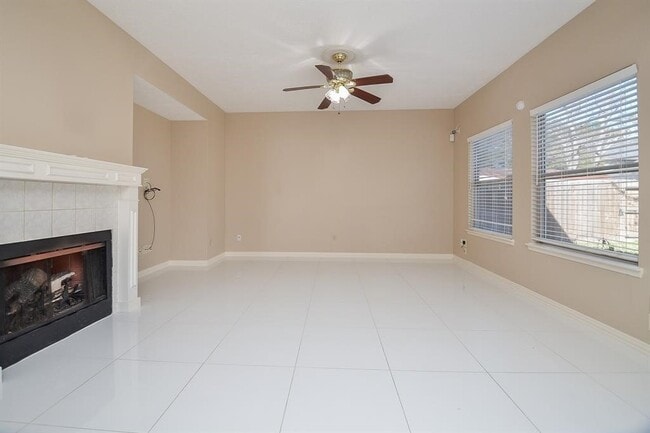 Photo - 3702 Lauderwood Ln