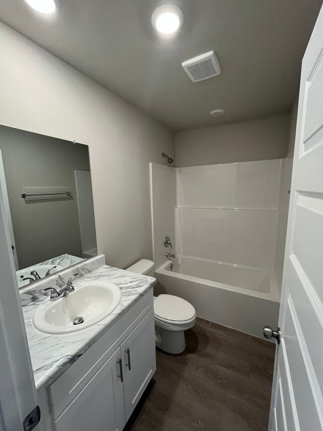 Photo - 2538 E Meramec St