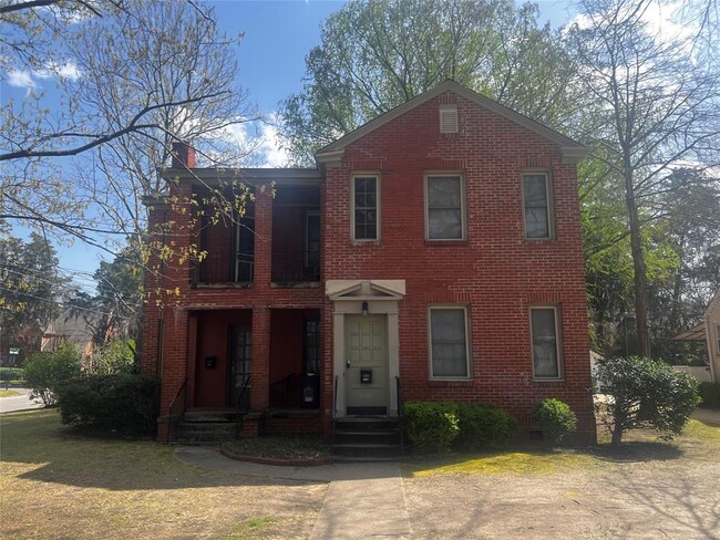 Photo - 3105 Lexington Rd Townhome