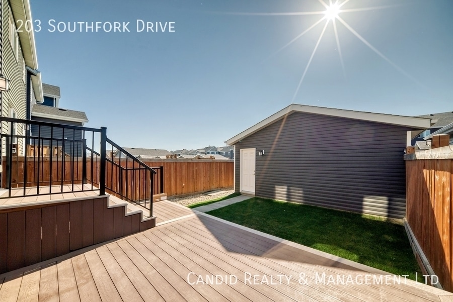 Photo - Three Bedroom Full House for rent