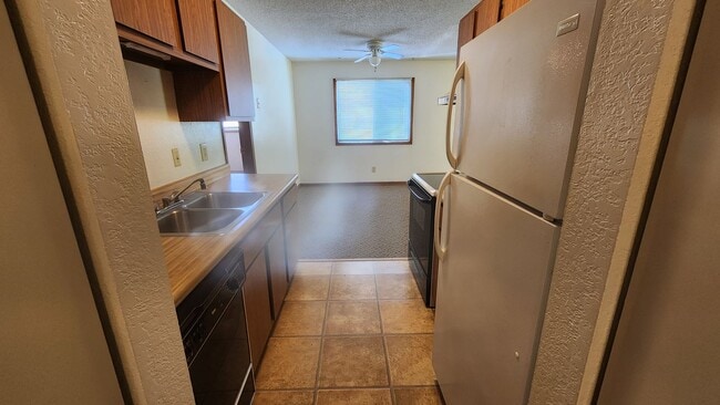 Photo - The Rock Apartments