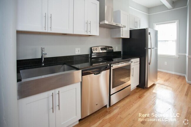 Building Photo - 175 Rindge Ave Unit 1L Rental