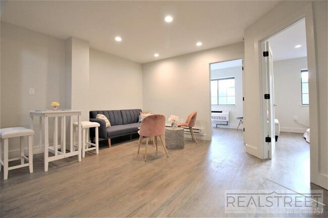 Photo - NEW 2 BR in Prospect Lefferts Gardens! Unidad 3B