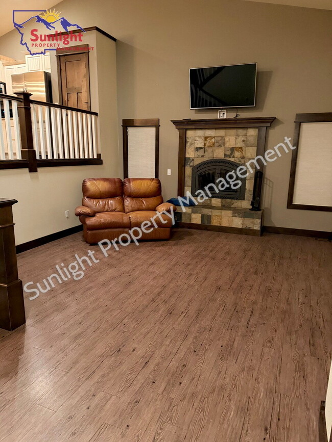 Photo - Spacious Country Home with 5 Bedrooms, Movie Room & Stunning Open-Land Views