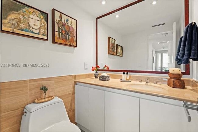 Photo - 1643 Brickell Ave