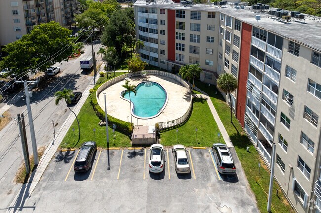 1475 NE 125th Ter - Terra Towers