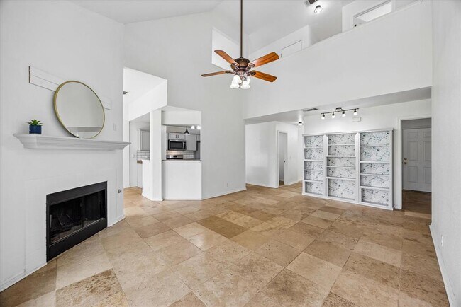 Photo - 124 Lago Grande Dr