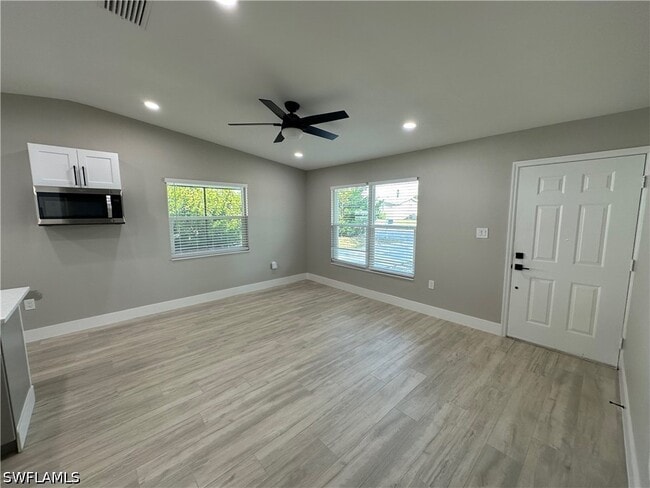 Photo - 7225 Buchanan Rd