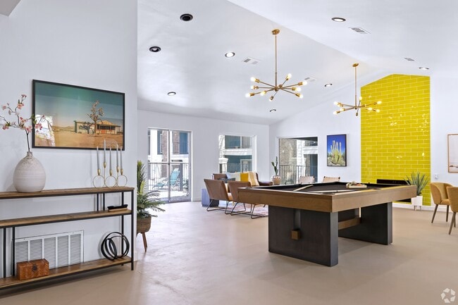 Arlington Oaks Apartment Homes