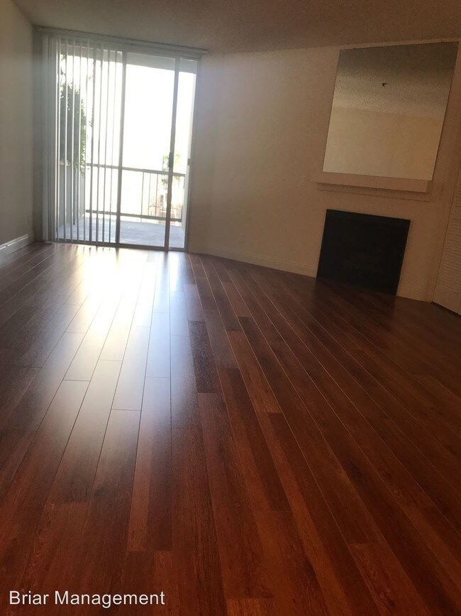 Photo - 1425 N Sierra Bonita Ave