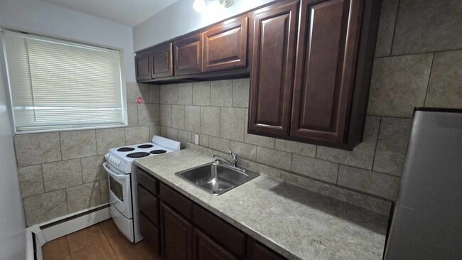 Photo - 10 Belmont St Unit 1