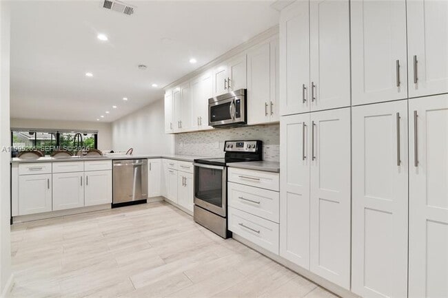 Photo - 307 Bonnie Brae Way Unit 26