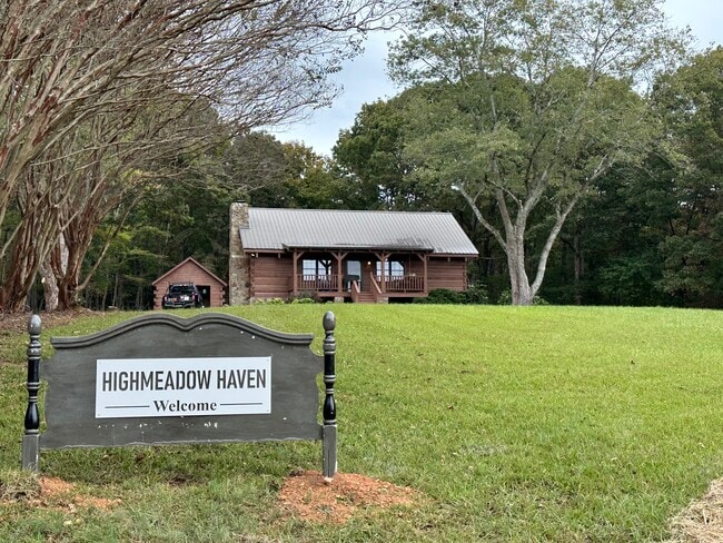 Building Photo - 166 Long View Ln