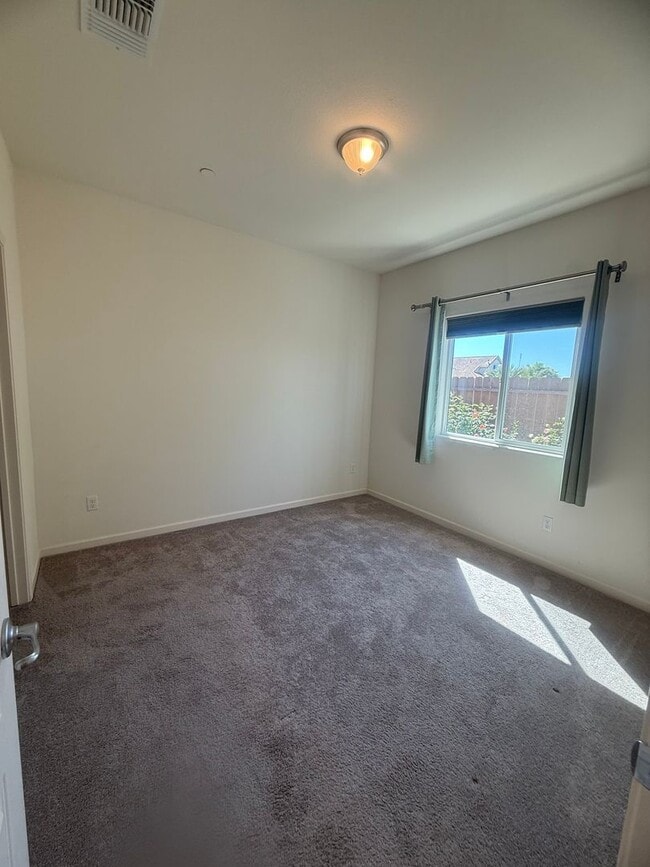 Photo - Beautiful 2 Bed / 2 Bath Home in 55+ Gated Community – Move-In Ready!