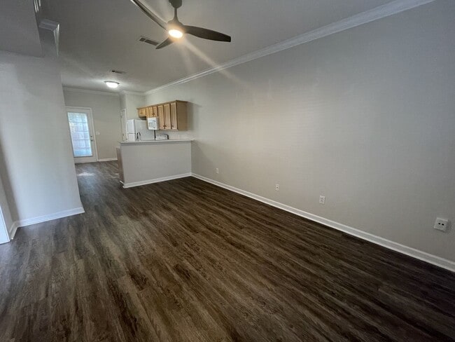 Photo - 284 Meigs Dr