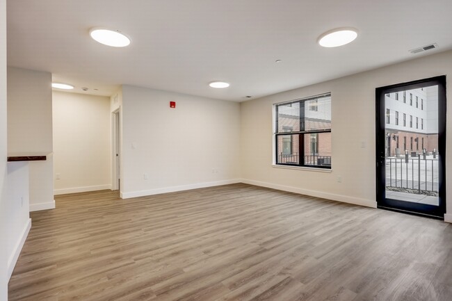 416 Highland Ave