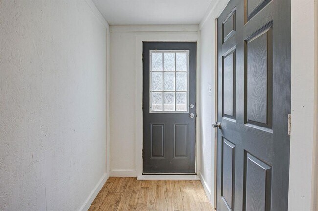 Photo - 17818 Butera Rd