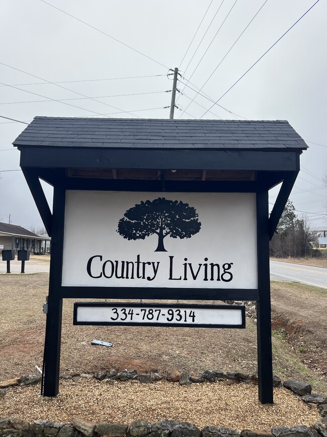 Photo - 1518 Lee County Rd 270