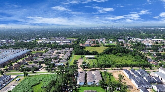 Photo - 2504 W Tidwell Rd