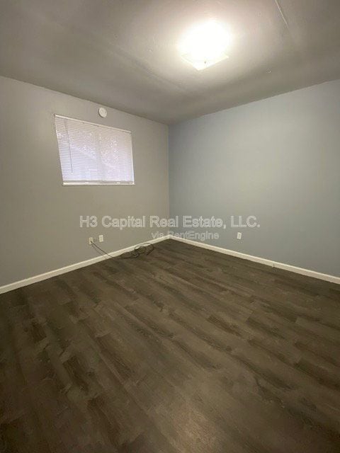 Photo - 208 W Thomas St