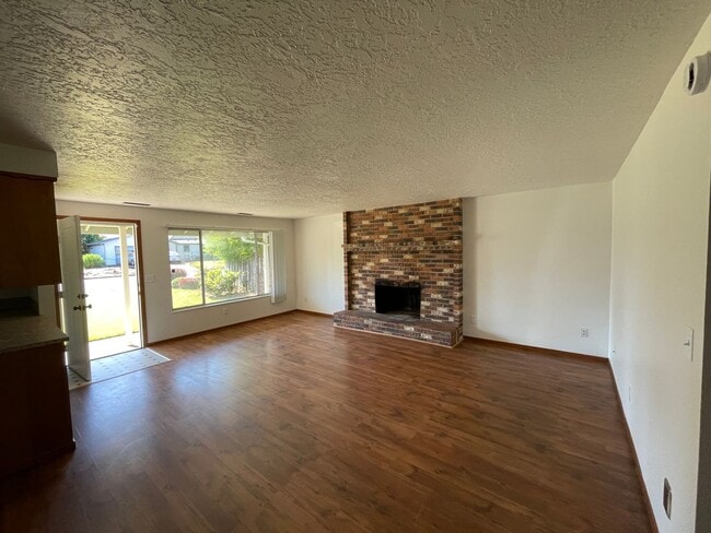 Photo - 3 Bedroom 2 Bath Single Family House