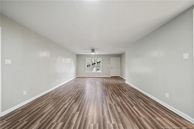 Photo - 6635 Vaughn Rd