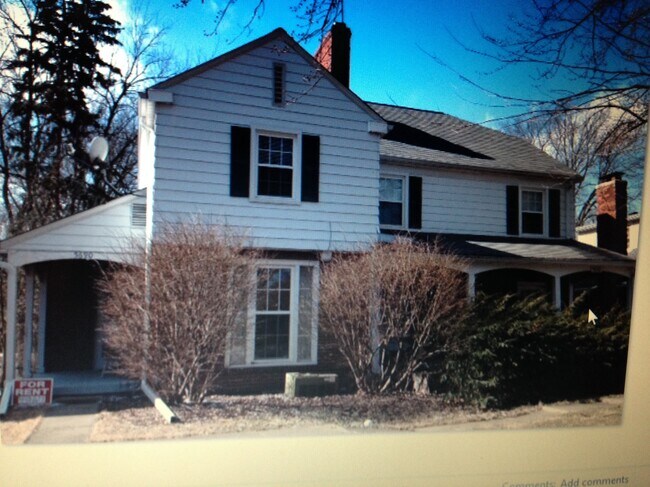 Building Photo - 5690 N College Ave