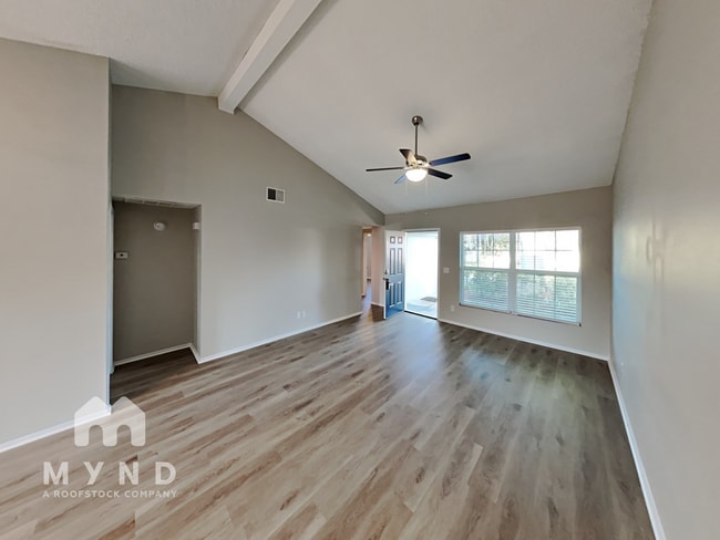 Photo - 7606 Woodland Oaks Ct