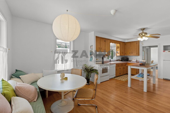 4 Harker Ave
