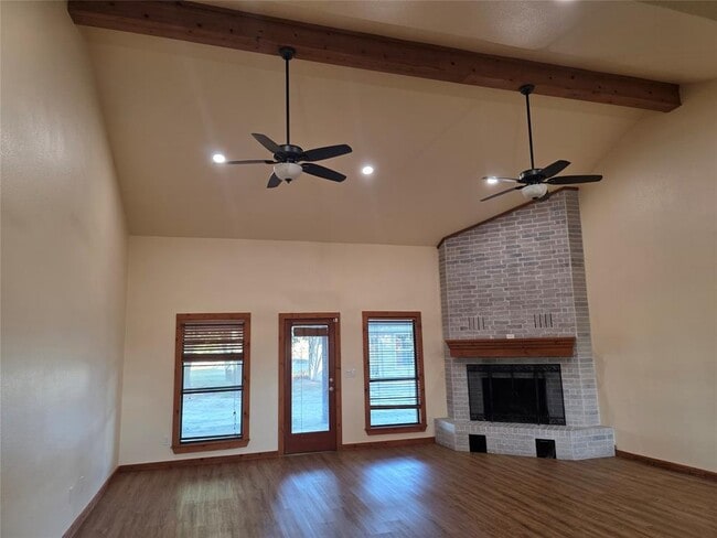 Photo - 9506 Schmidt Ln