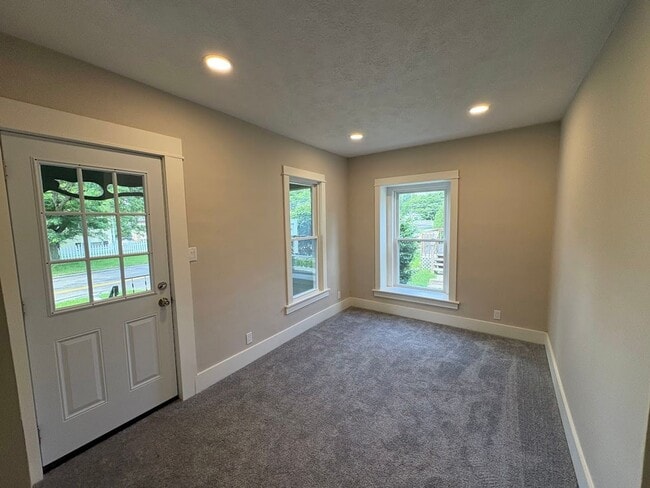 Photo - Three bedroom 1 1/2 bathroom single family home for rent