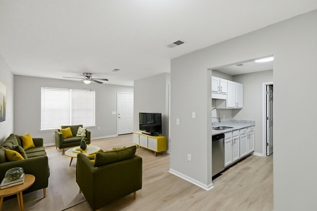 Englewood Apartments