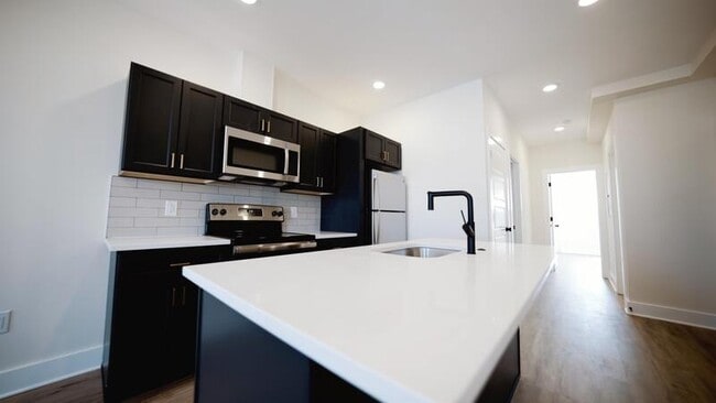 Photo - 6830 Ridge Ave