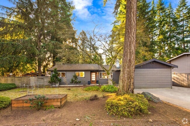 Building Photo - Beautifully remodeled rambler in Finn Hill Rental