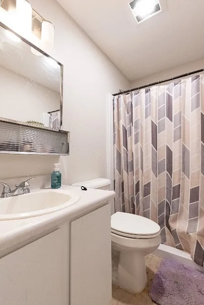 Photo - 206 S Davis St Unit 1