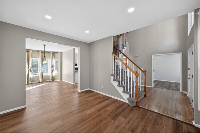 Photo - 5466 S Tibet St