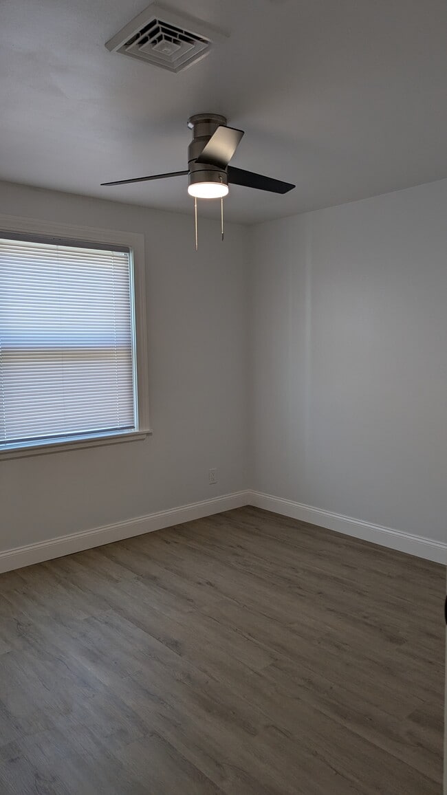 Bedroom 1 - 48 Knox Ave Unit 2