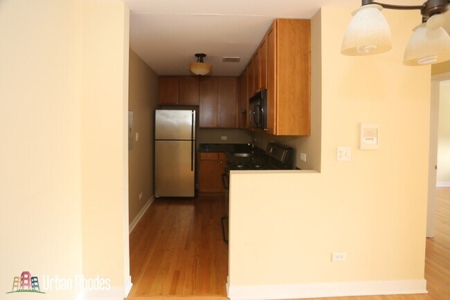 Photo - 637 W Wrightwood Ave Unit A06C