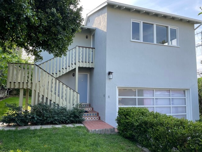 upper level garden apartment - 609 N Mariposa Ave Apartments Unit 609