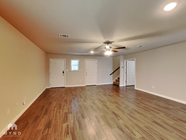 Photo - 704 Rolling Terrace Cir