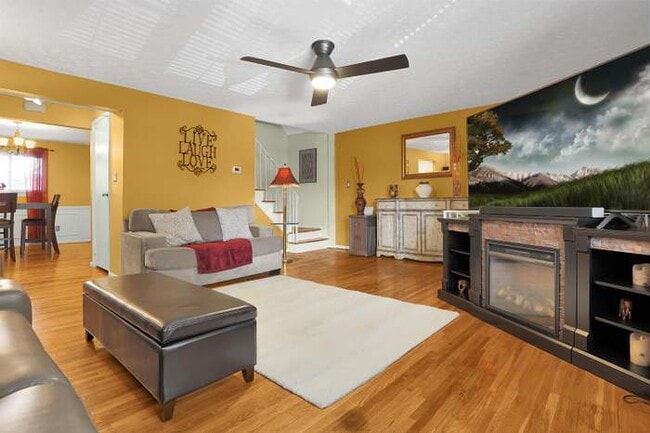 Building Photo - 2842 Kingsrowe Ct Unit 2842 Rental