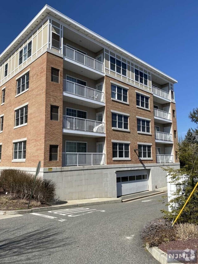 Apartments for Rent in Paramus, NJ 233 Rentals