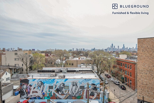 Photo - 1647 N Milwaukee Ave Unit FL5-ID662