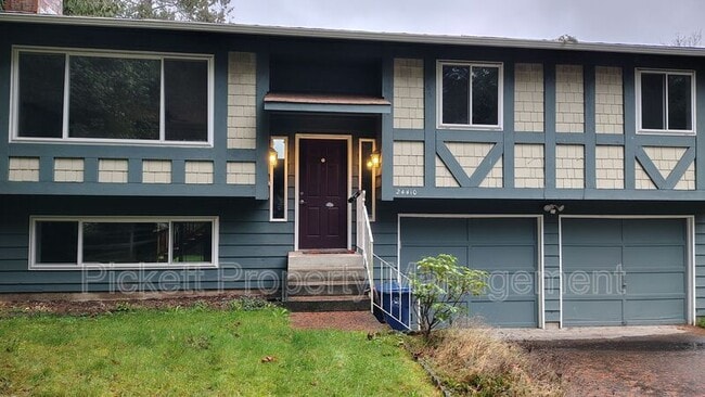 Photo - 24410 Andorra Ct NE