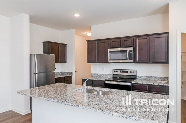 Photo - 1044 Hudson Ct