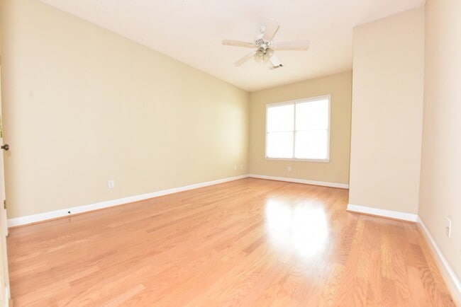 Photo - 1616 Over Cup Cir